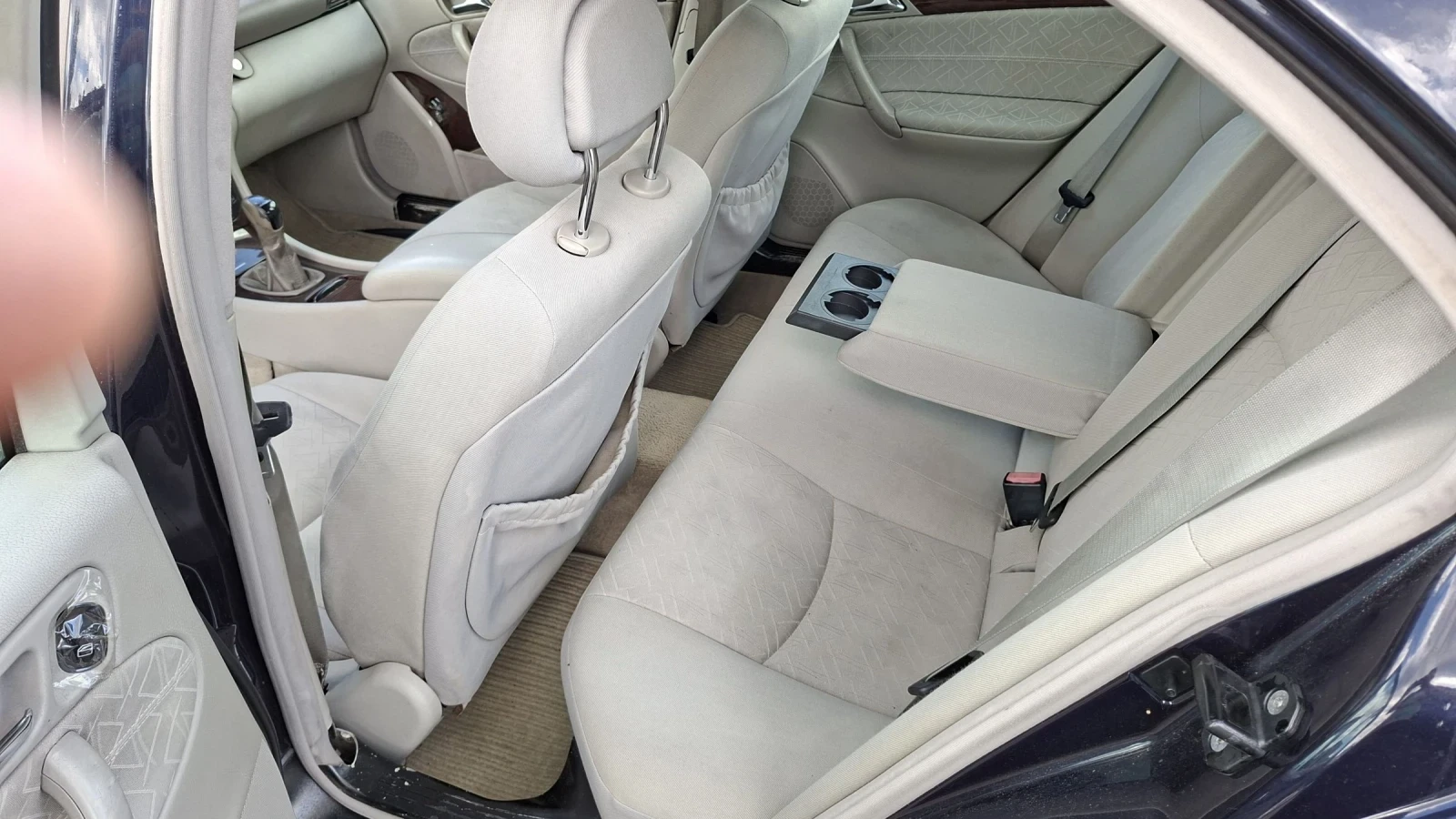 Mercedes-Benz C 220 НОВ ВНОС!!!, снимка 9 - Автомобили и джипове - 54675040