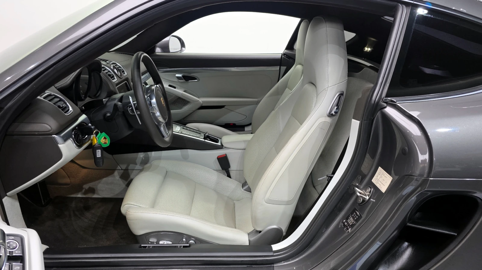 Porsche Cayman АВТОКРЕДИТ* ПОДГРЕВ* ОБДУХВАНЕ* BOSE* ГЕНЕРАЦИЯ* , снимка 10 - Автомобили и джипове - 54682653