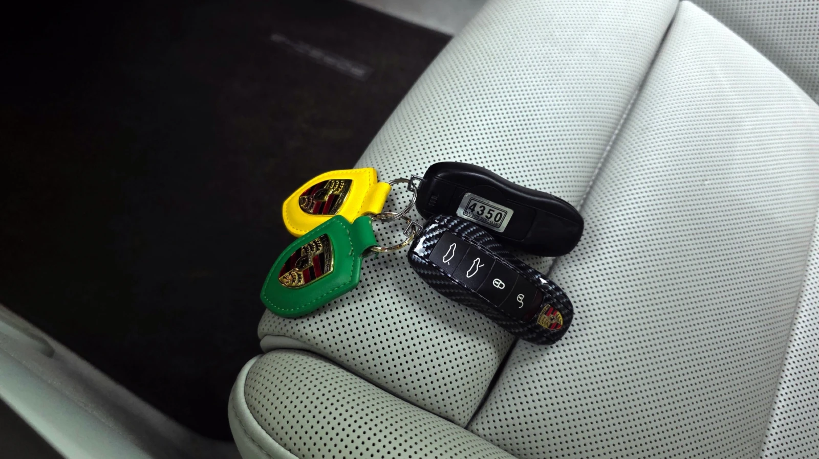 Porsche Cayman АВТОКРЕДИТ* ПОДГРЕВ* ОБДУХВАНЕ* BOSE* ГЕНЕРАЦИЯ* , снимка 15 - Автомобили и джипове - 54682653