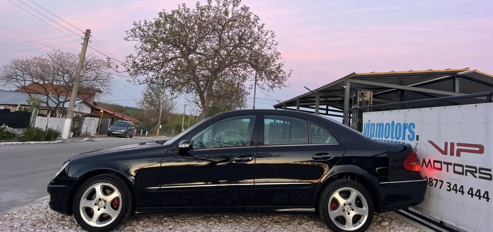 Mercedes-Benz E 320 CDI EVO/FACELIFT/AVANTGARDE/4MATIC/FULL/UNIKAT, снимка 3 - Автомобили и джипове - 54693521