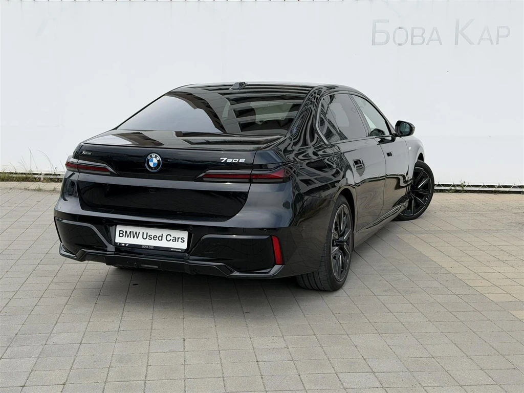 BMW 750 xDrive, снимка 2 - Автомобили и джипове - 54824286