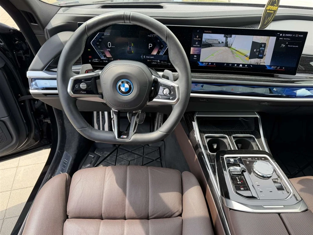 BMW 750 xDrive, снимка 12 - Автомобили и джипове - 54824286