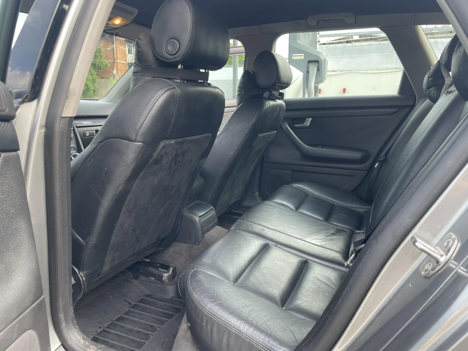Audi A4 Комби, снимка 5 - Автомобили и джипове - 54824419