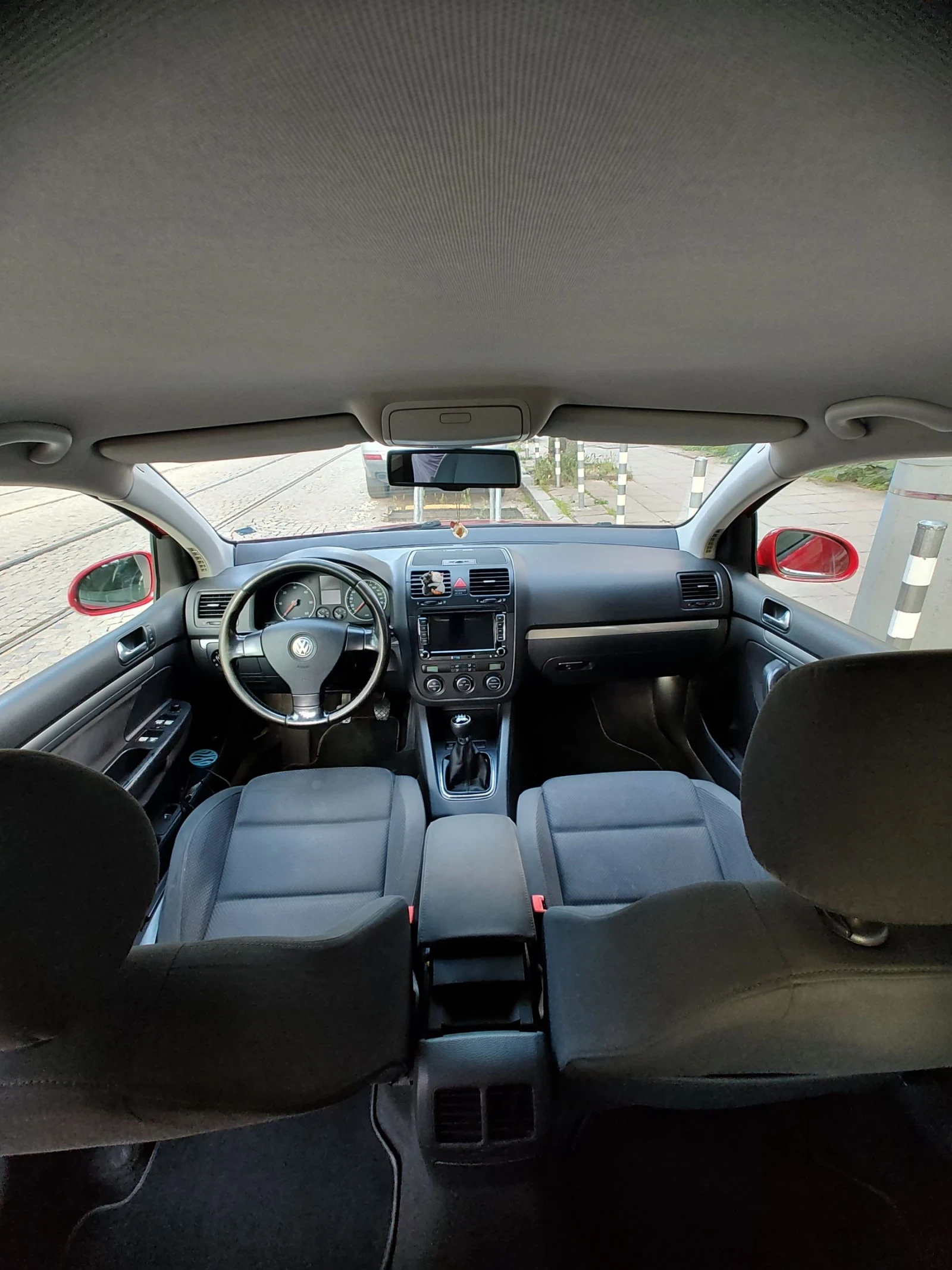 VW Golf 2.0 Tdi, снимка 7 - Автомобили и джипове - 54858457