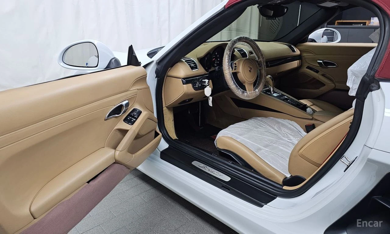 Porsche Boxster 2.7 981* CABRIO* ПОДГРЕВ* КАМЕРА* КРАЙНА ЦЕНА* , снимка 8 - Автомобили и джипове - 54881552