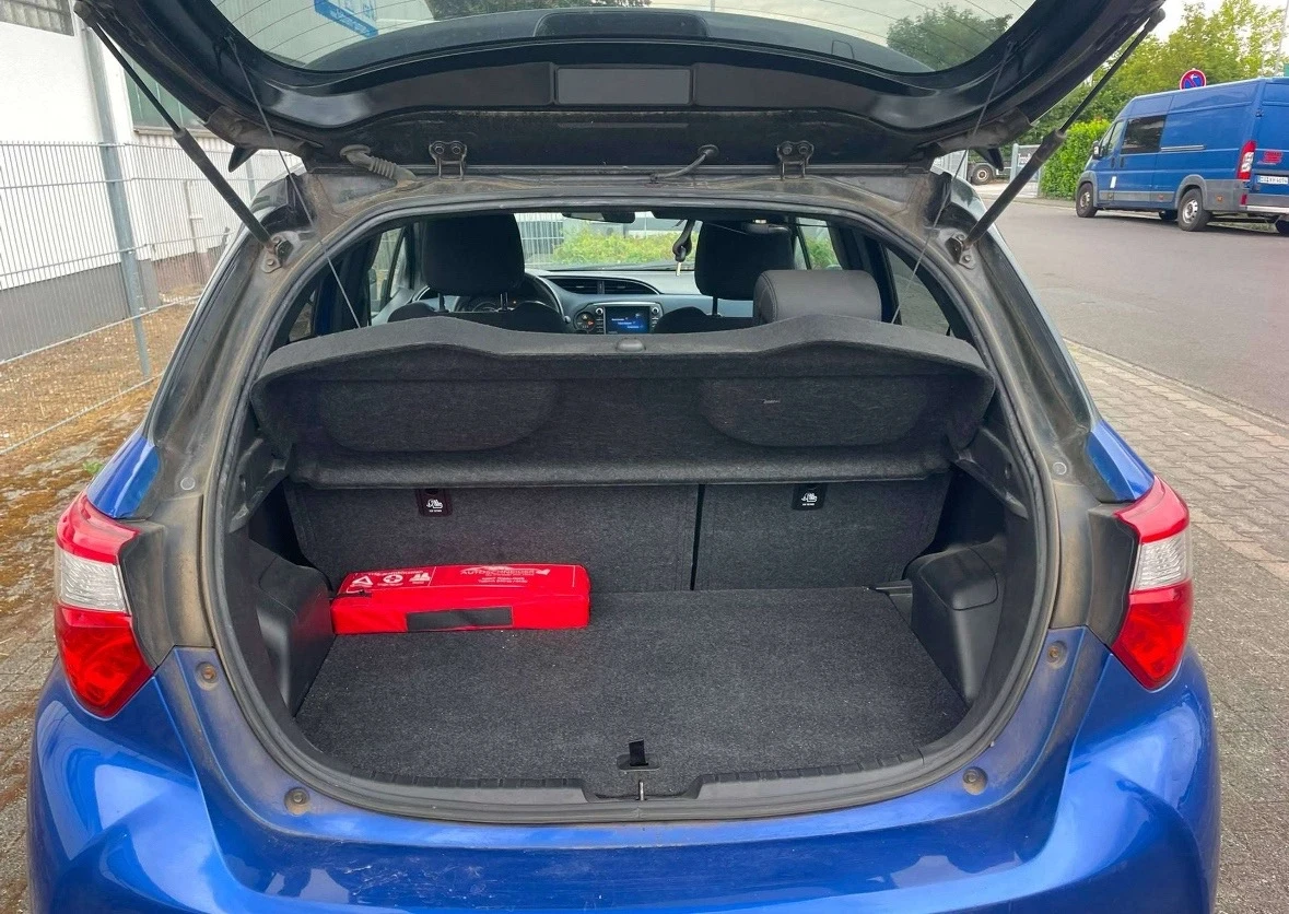Toyota Yaris !!COMING SOON!! * 1.5 HYBRID * 108 000KM * COC * K | Mobile.bg � ����������� 10