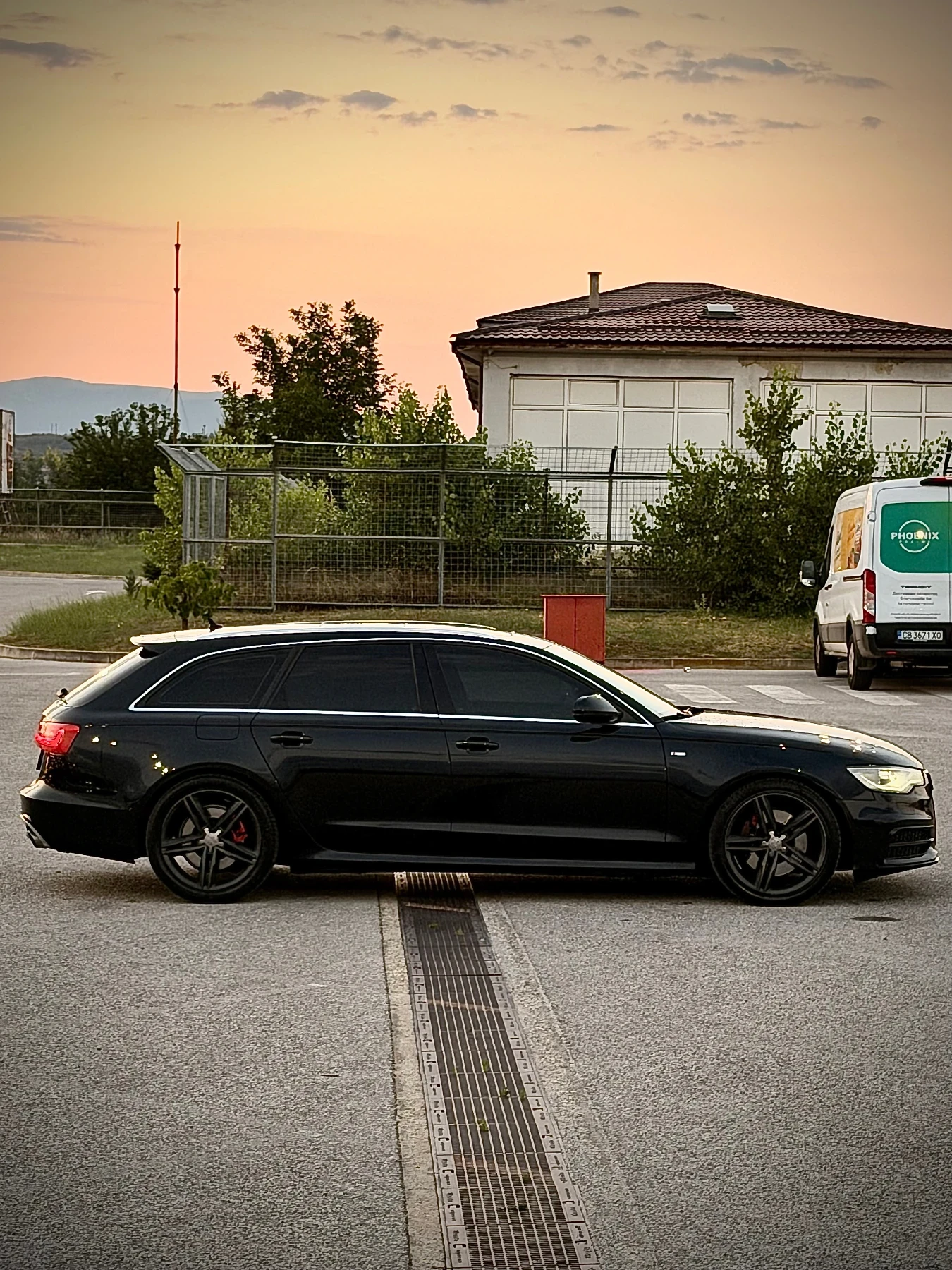 Audi A6, снимка 2 - Автомобили и джипове - 55546380