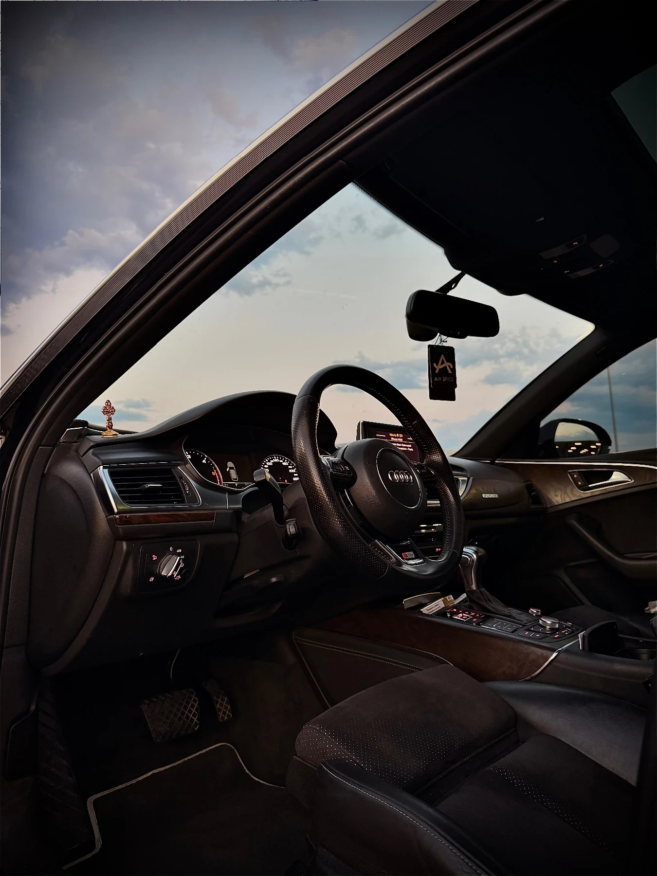 Audi A6, снимка 5 - Автомобили и джипове - 55546380