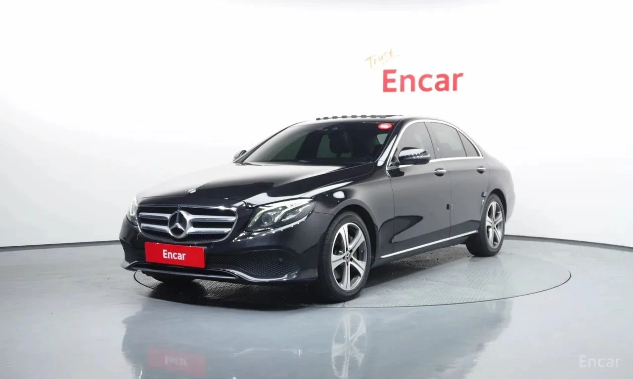 Mercedes-Benz E 300 * E300 4MATIC Avnatgarde * ЦЕНА ДО БГ
