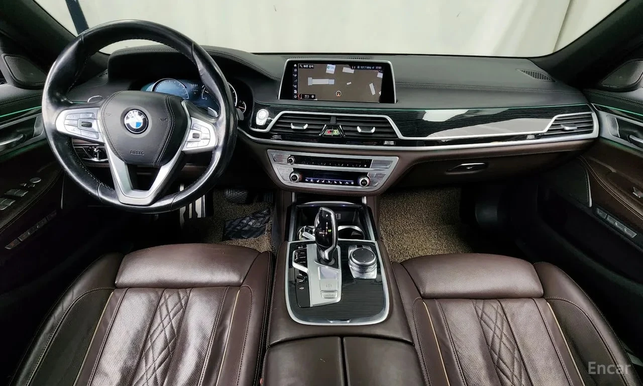 BMW 730 * 730d xDrive M Sport * ЦЕНА ДО БГ, снимка 7 - Автомобили и джипове - 55876834