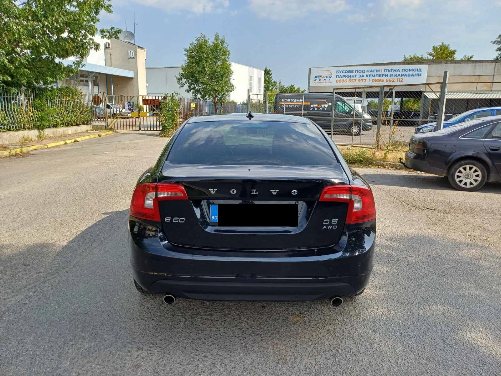 Volvo S60 2.4 D5 AWD, снимка 4 - Автомобили и джипове - 55901989