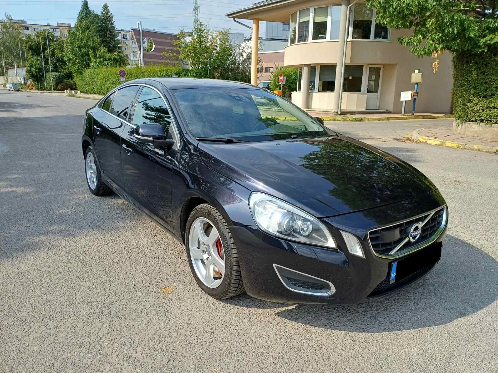 Volvo S60 2.4 D5 AWD, снимка 7 - Автомобили и джипове - 55901989