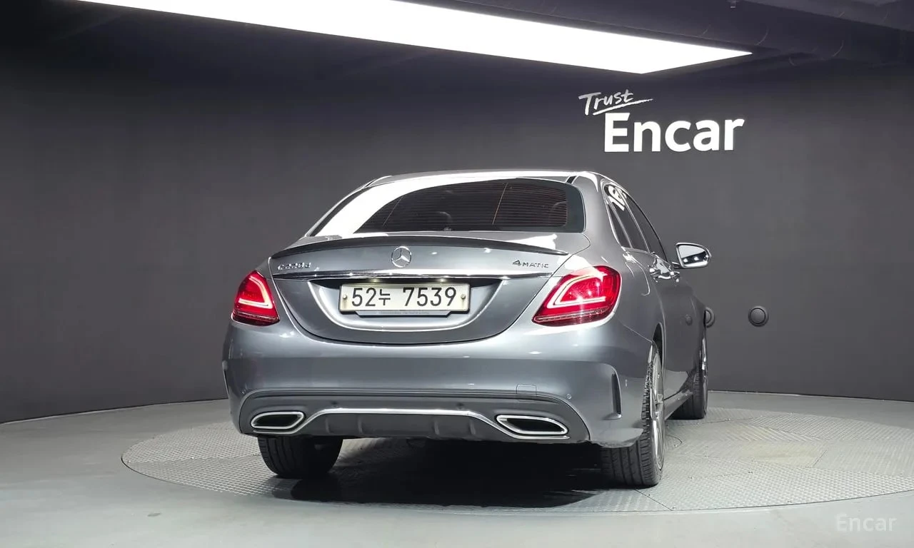 Mercedes-Benz C 220 COUPE 4MATIC * ФИКСИРАНА ЦЕНА ДО БЪЛГАРИЯ* , снимка 4 - Автомобили и джипове - 56115344