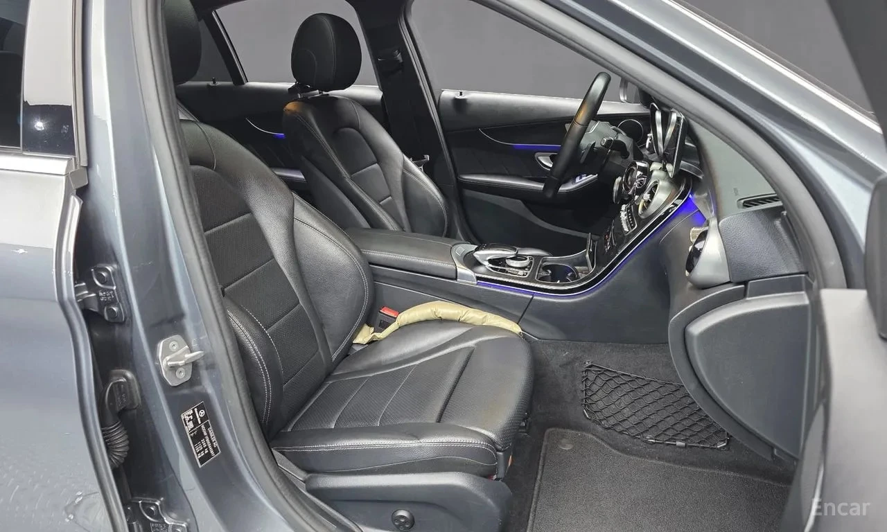Mercedes-Benz C 220 COUPE 4MATIC * ФИКСИРАНА ЦЕНА ДО БЪЛГАРИЯ* , снимка 10 - Автомобили и джипове - 56115344