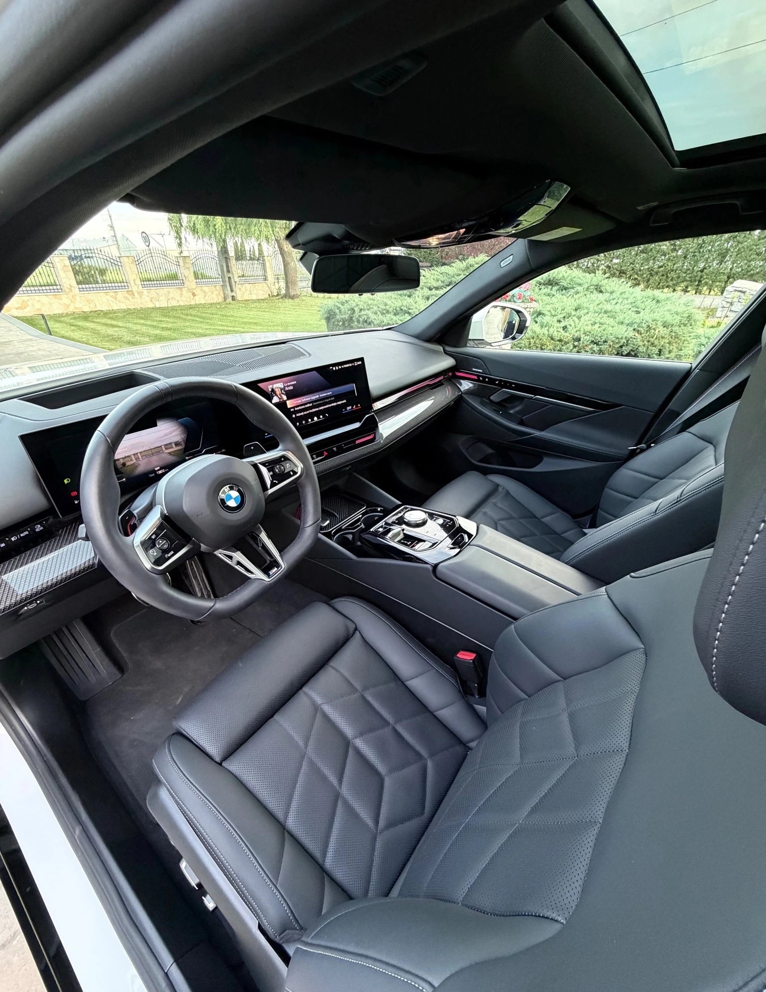BMW 520 i M Sportpaket, снимка 9 - Автомобили и джипове - 56722028