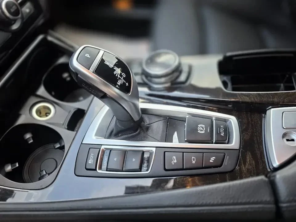 BMW 528, снимка 16 - Автомобили и джипове - 56737421