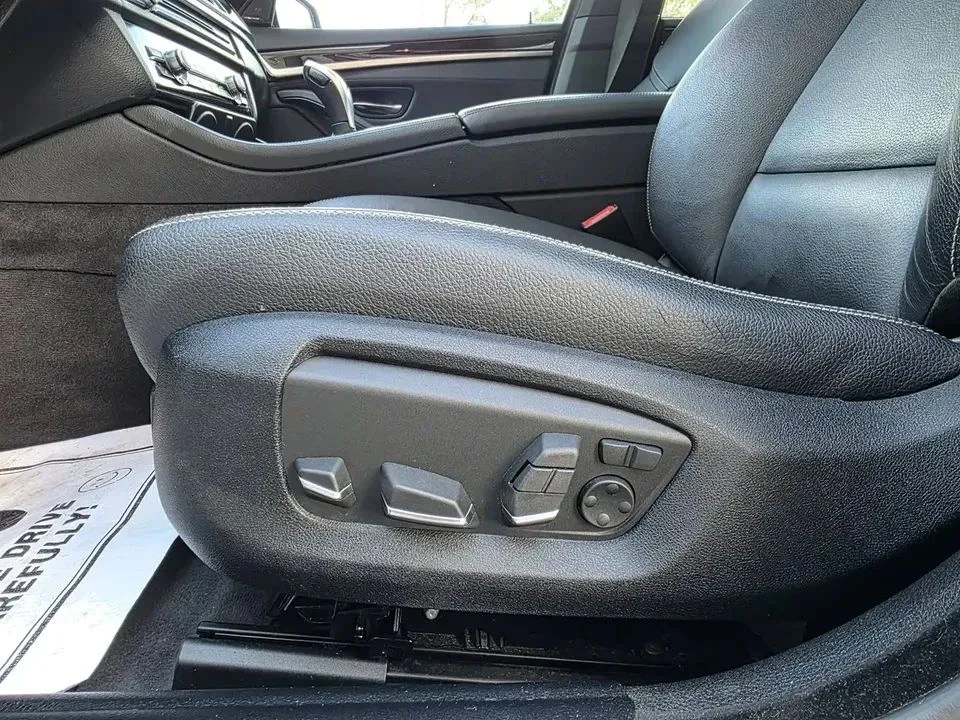 BMW 528, снимка 12 - Автомобили и джипове - 56737421