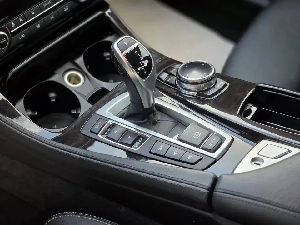 BMW 528, снимка 15 - Автомобили и джипове - 56737421