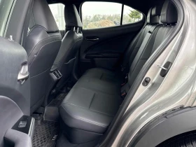 Lexus UX 250h АВТО КРЕДИТ, снимка 13
