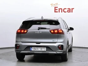 Kia Niro HEV/ ПОДГРЕВ/ КОЖА/ КАМЕРА/ LANE ASSIST, снимка 4