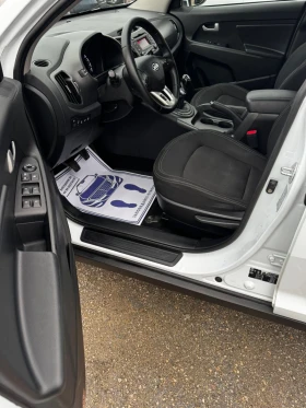 Kia Sportage 2.0 CRDI, 4Х4, снимка 9