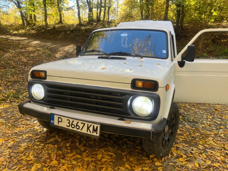 Lada Niva 1.7i, снимка 9 - Автомобили и джипове - 48233020