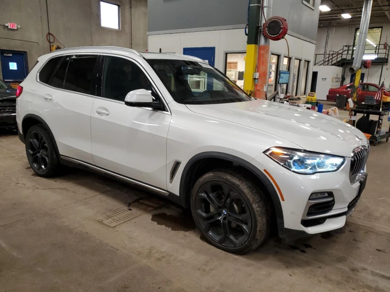 BMW X5 xDrive40I* Harman* Пано* 64800км* , снимка 1 - Автомобили и джипове - 49242382