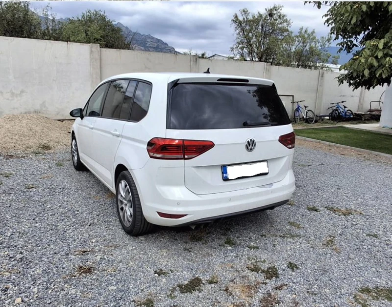 VW Touran, снимка 3 - Автомобили и джипове - 49338898