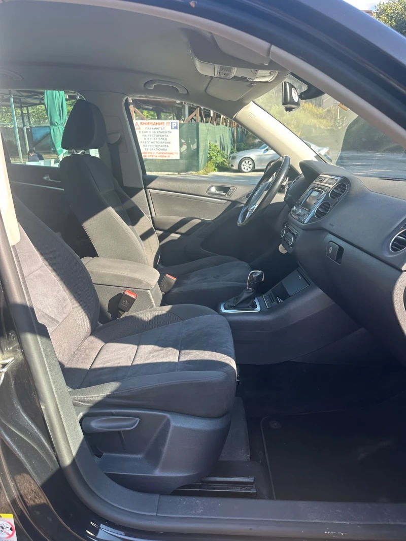 VW Tiguan, снимка 7 - Автомобили и джипове - 52401134