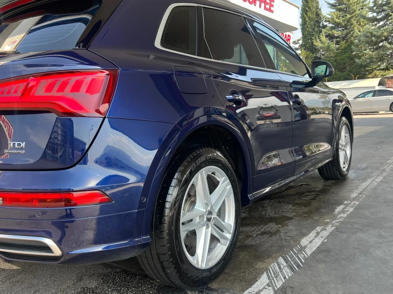 Audi Q5, снимка 4 - Автомобили и джипове - 52238236