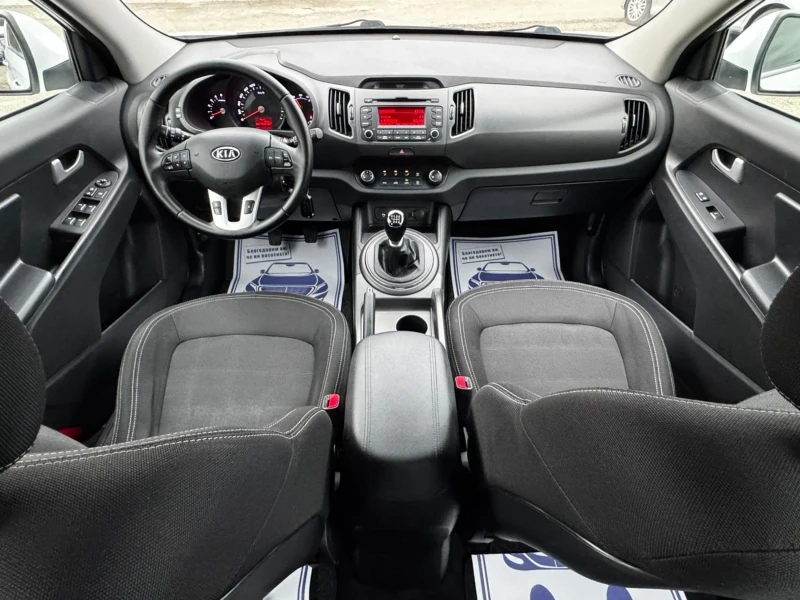 Kia Sportage 2.0 CRDI, 4Х4, снимка 11 - Автомобили и джипове - 52702273