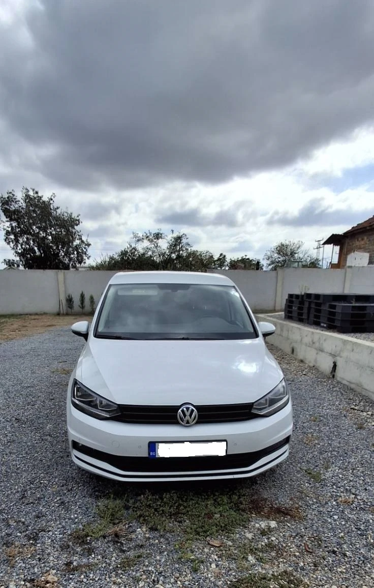 VW Touran, снимка 4 - Автомобили и джипове - 49338898