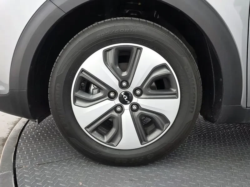 Kia Niro HEV/ �������/ ����/ ������/ LANE ASSIST | Mobile.bg � ����������� 5
