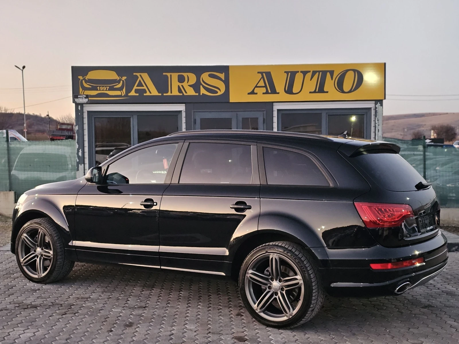 Audi Q7 3.0TDI* 8ZF* S-LINE+ * PANO* BOSE* 6+ 1* FULL* ЛИЗ - изображение 6