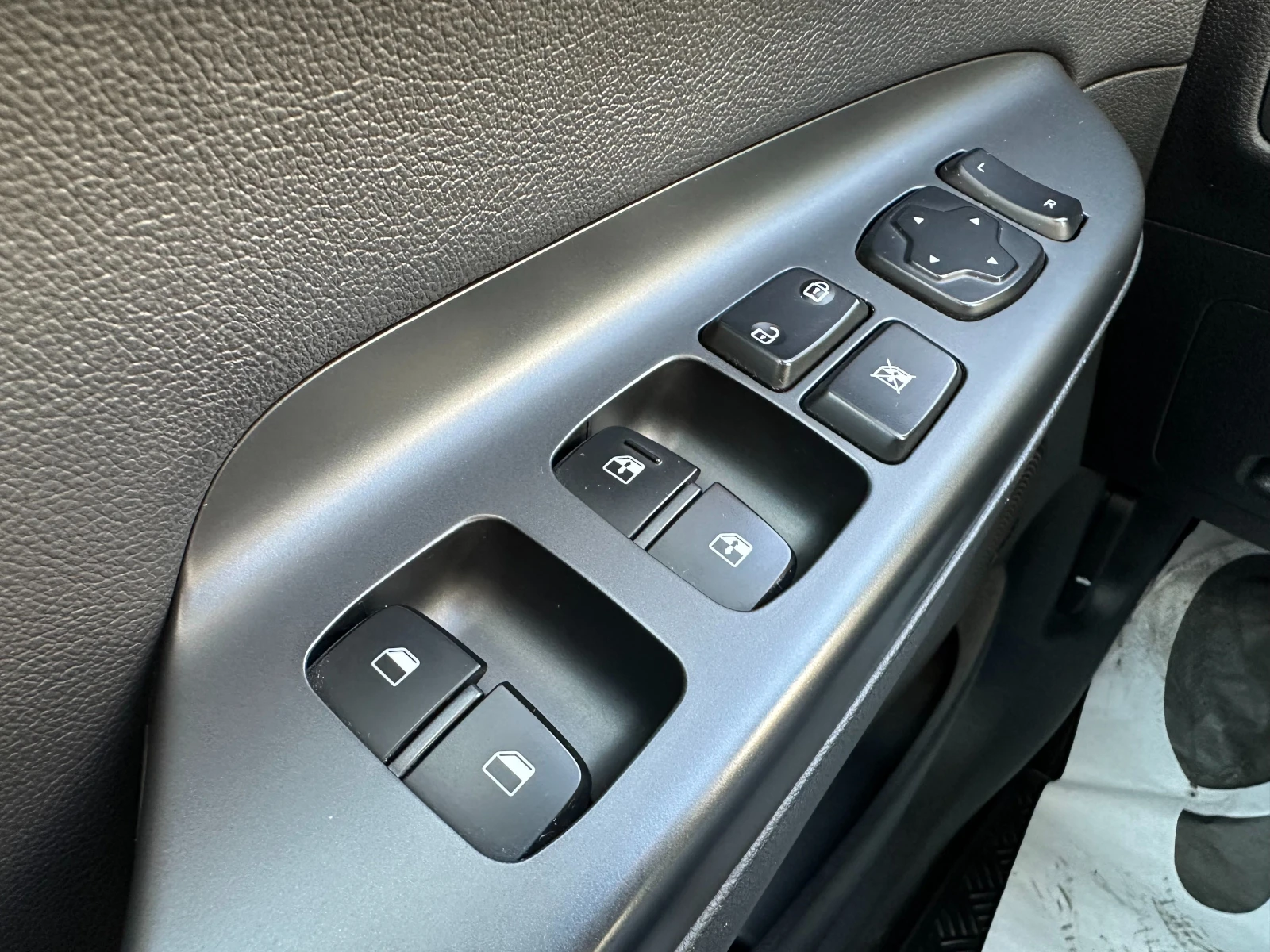 Hyundai Kona  6 /1.6i | Mobile.bg   16