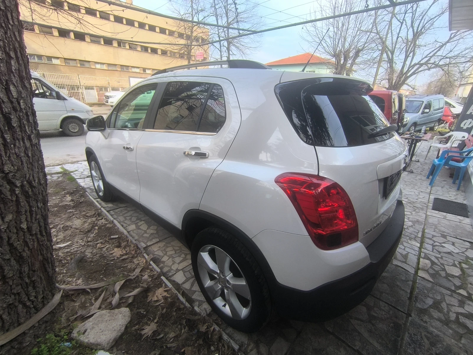 Chevrolet Trax 1.7 navi, снимка 3 - Автомобили и джипове - 53708493