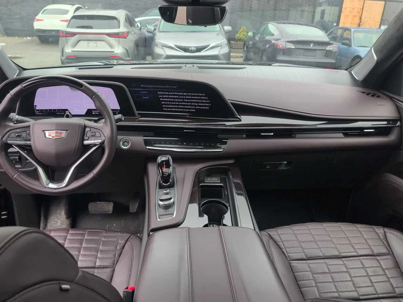 Cadillac Escalade Sport Platinum* DISTRONIC* NIGHTVISION* ОБДУХВАНЕ*, снимка 9 - Автомобили и джипове - 53967331