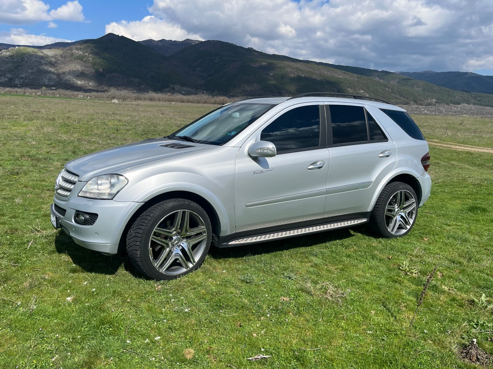 Mercedes-Benz ML 500 5.0  V8 M113 ГАЗ, снимка 2 - Автомобили и джипове - 54422651
