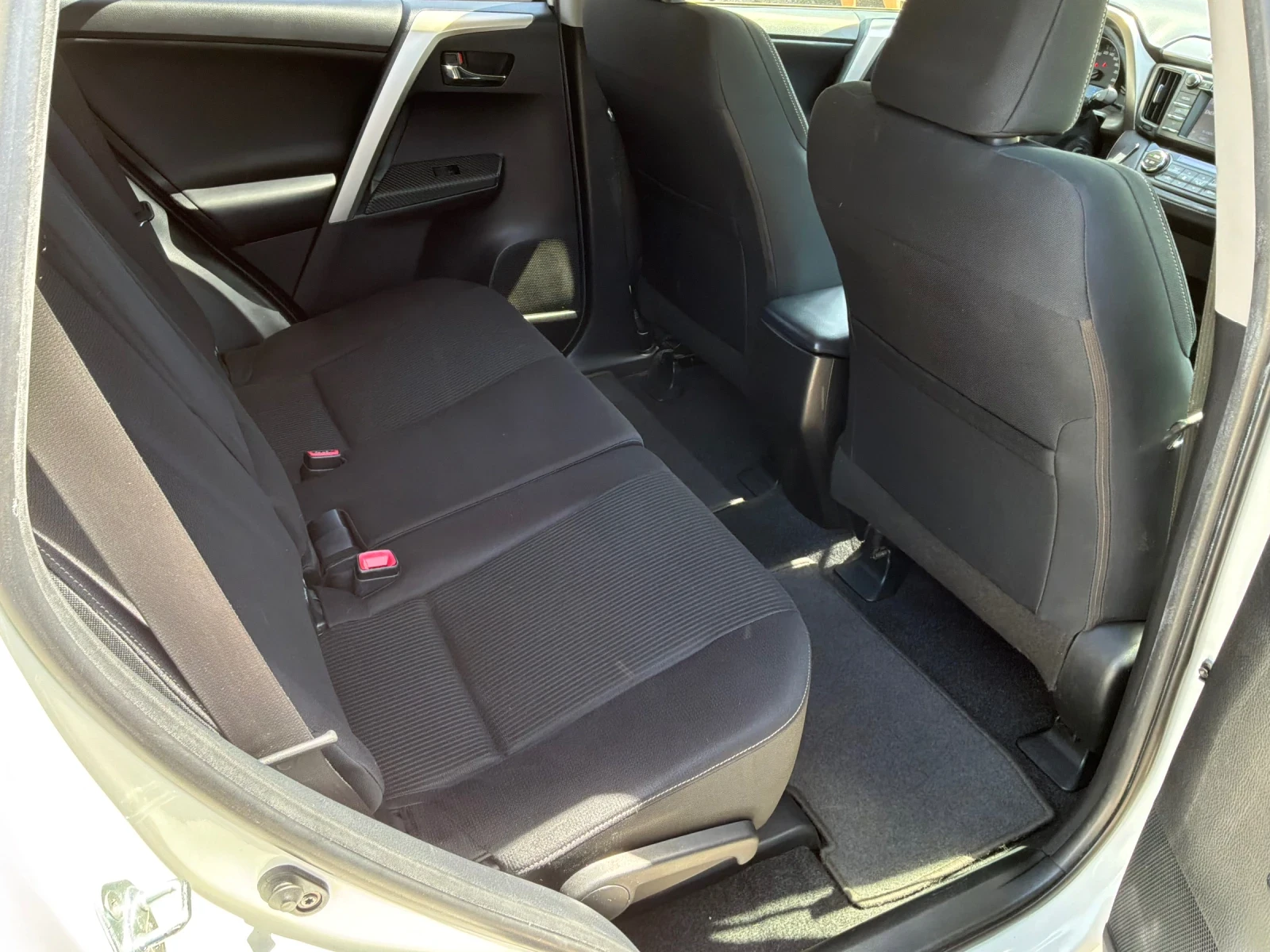 Toyota Rav4 2.2D4D 150k.� 4�4 ��������� NAVI | Mobile.bg � ����������� 14