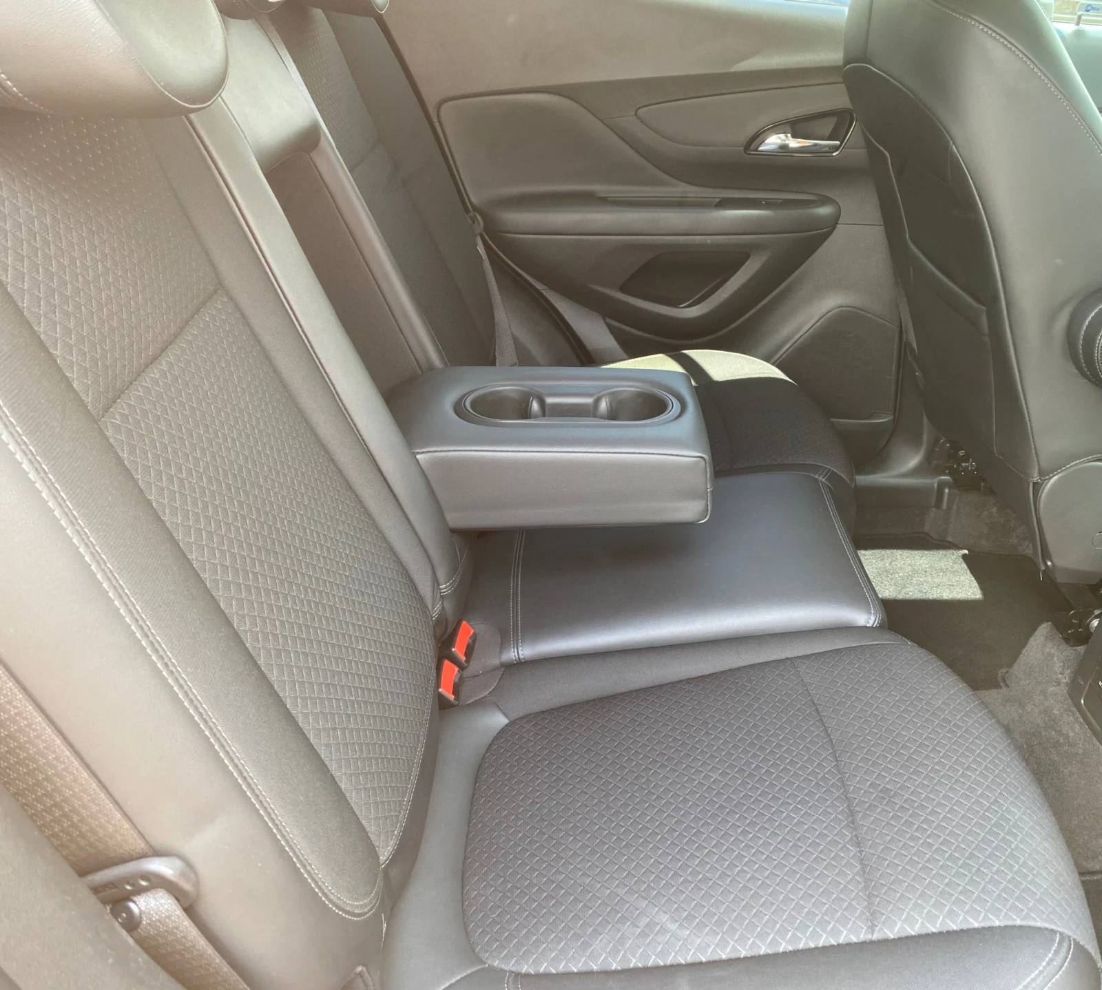 Opel Mokka, снимка 11 - Автомобили и джипове - 54972109