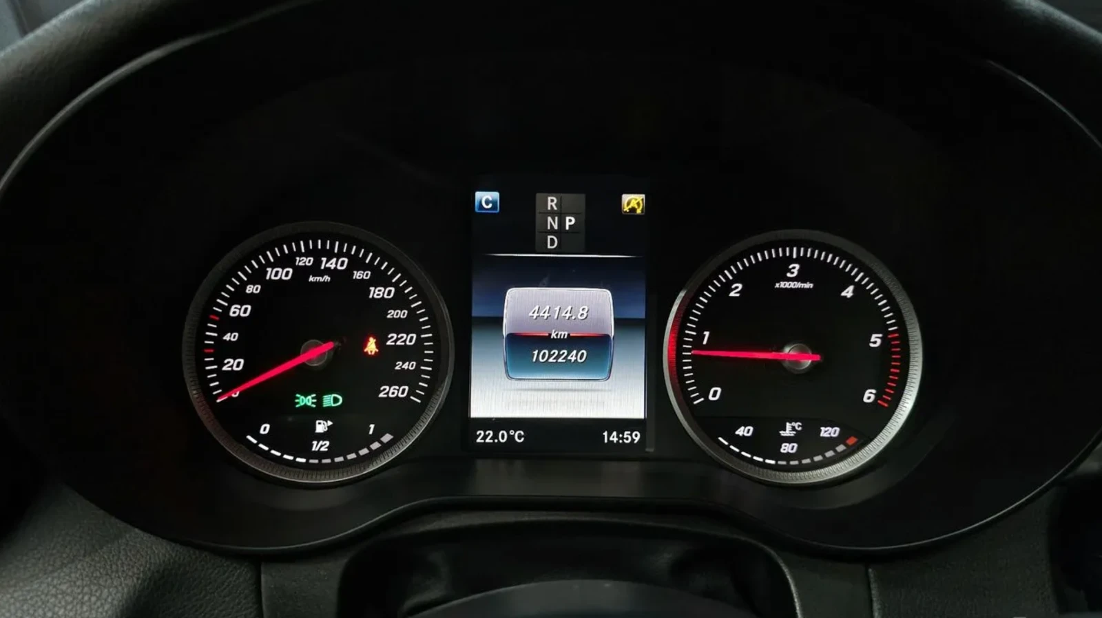 Mercedes-Benz GLC 4MATIC, снимка 9 - Автомобили и джипове - 55133022