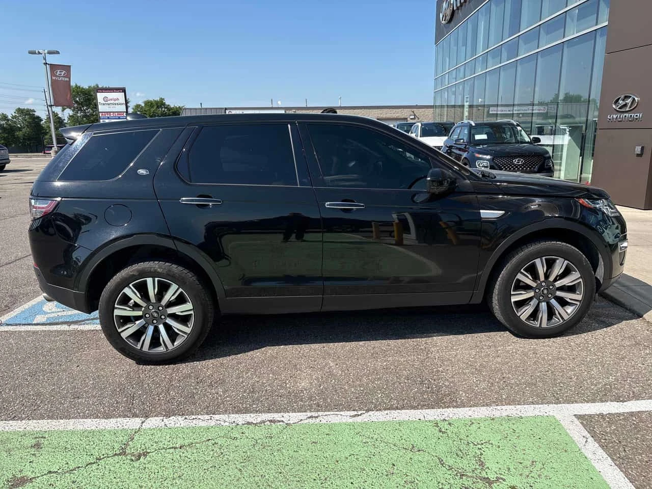 Land Rover Discovery Sport * HSE Luxury * CARFAX * ЦЕНА ДО БГ, снимка 4 - Автомобили и джипове - 55270667