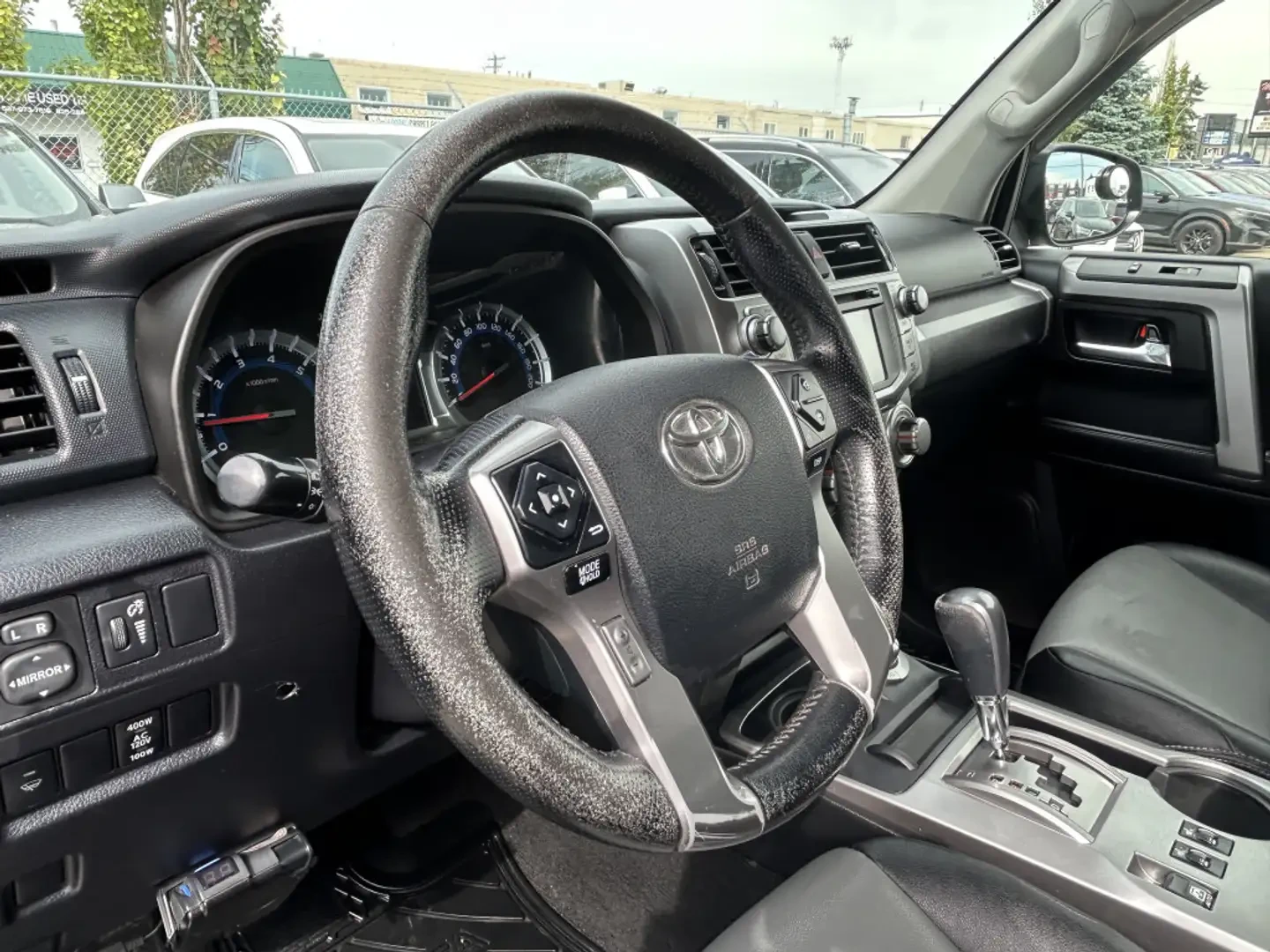 Toyota 4runner SR5* AWD* Кожа* Шибедах* ФИКС ЦЕНА, снимка 8 - Автомобили и джипове - 55749743