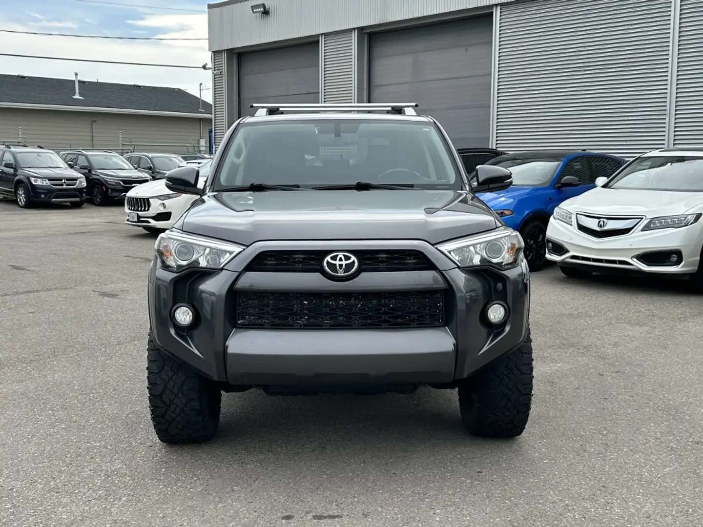 Toyota 4runner SR5* AWD* Кожа* Шибедах* ФИКС ЦЕНА, снимка 2 - Автомобили и джипове - 55749743