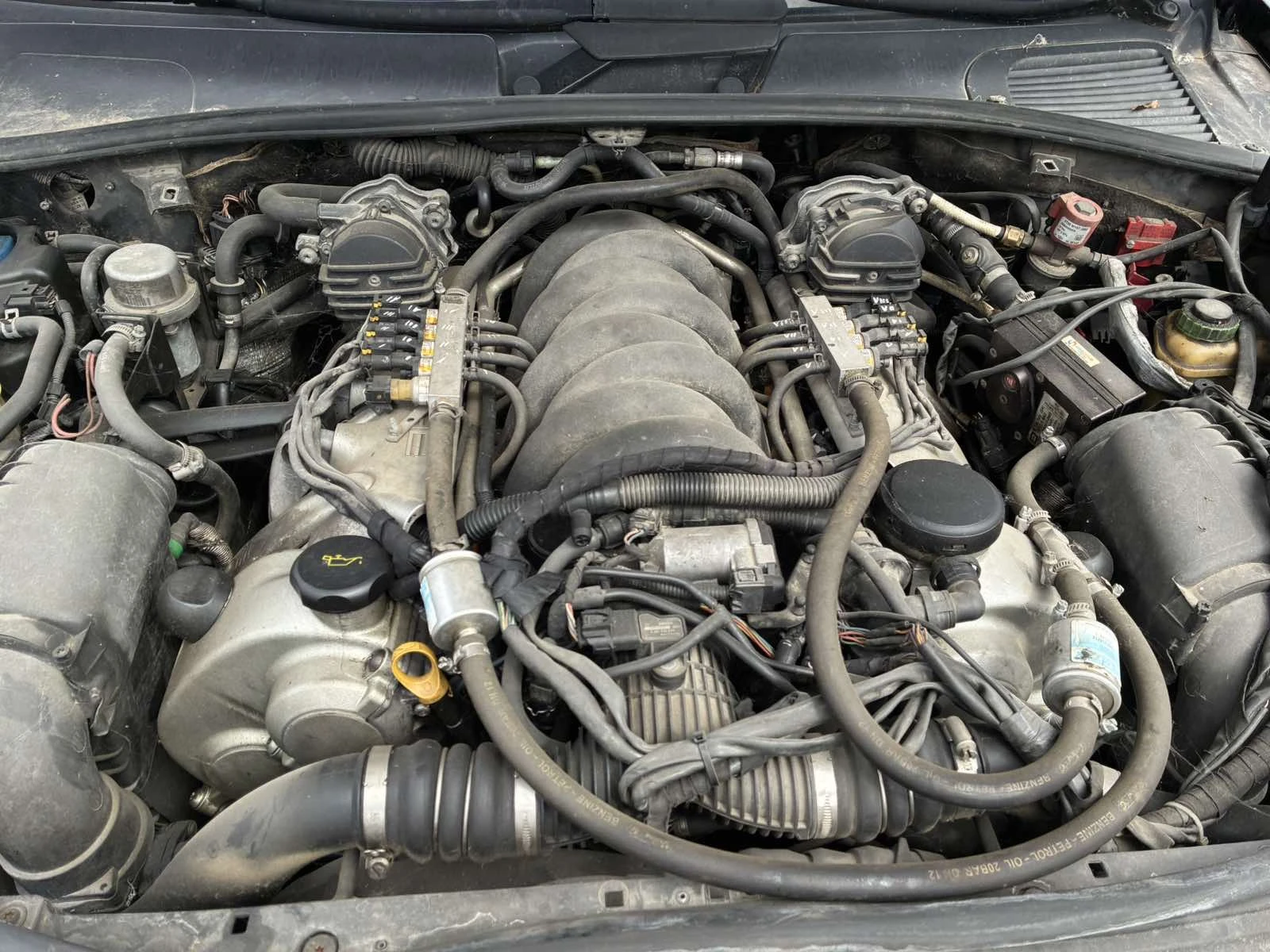 Porsche Cayenne 4.5 biturbo ГАЗ!, снимка 6 - Автомобили и джипове - 56265888