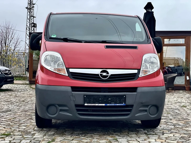 Opel Vivaro 2.0 AVTOMAT , снимка 8 - Бусове и автобуси - 47969730