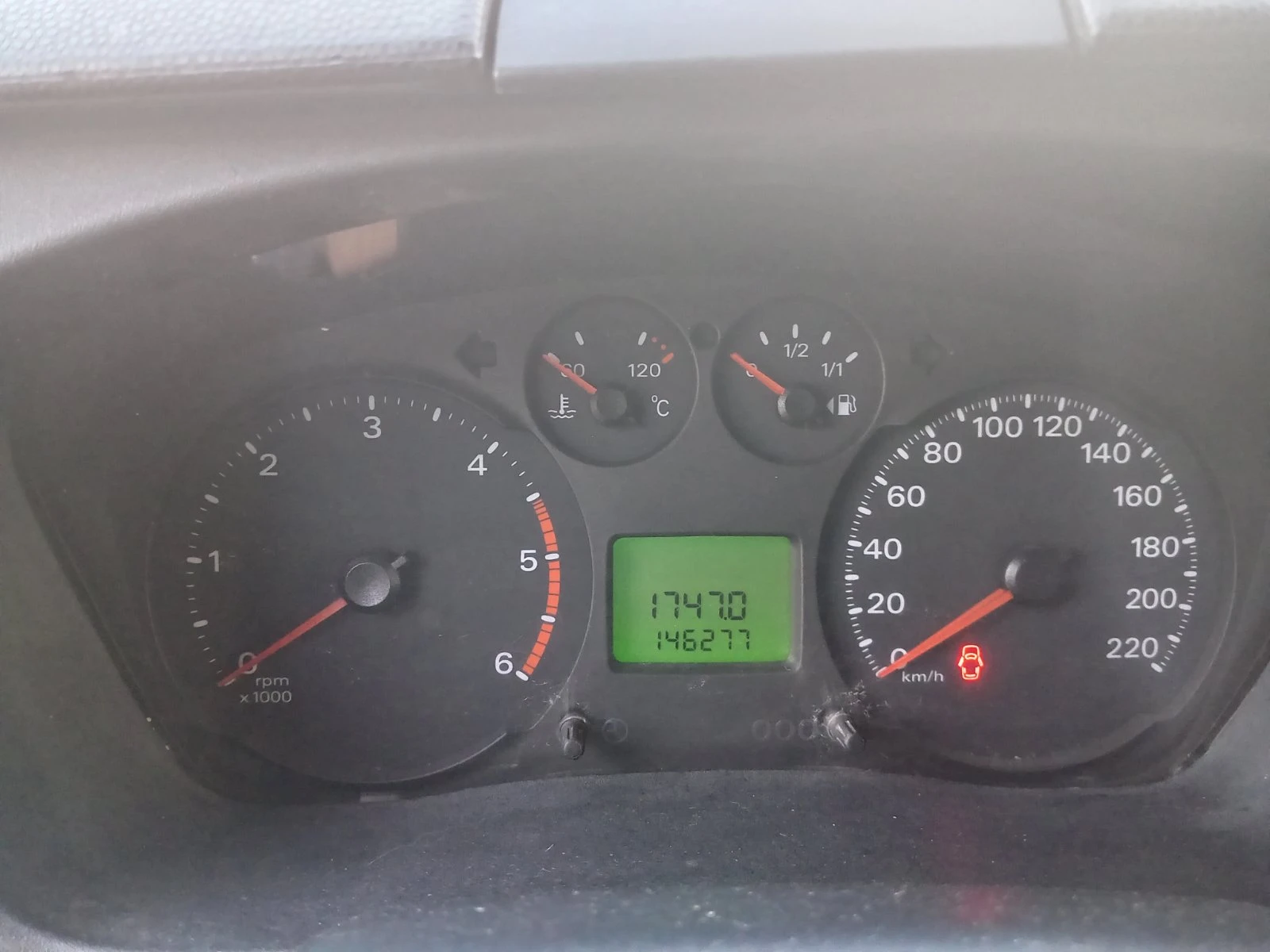 Ford Transit 330S/85KW - изображение 8