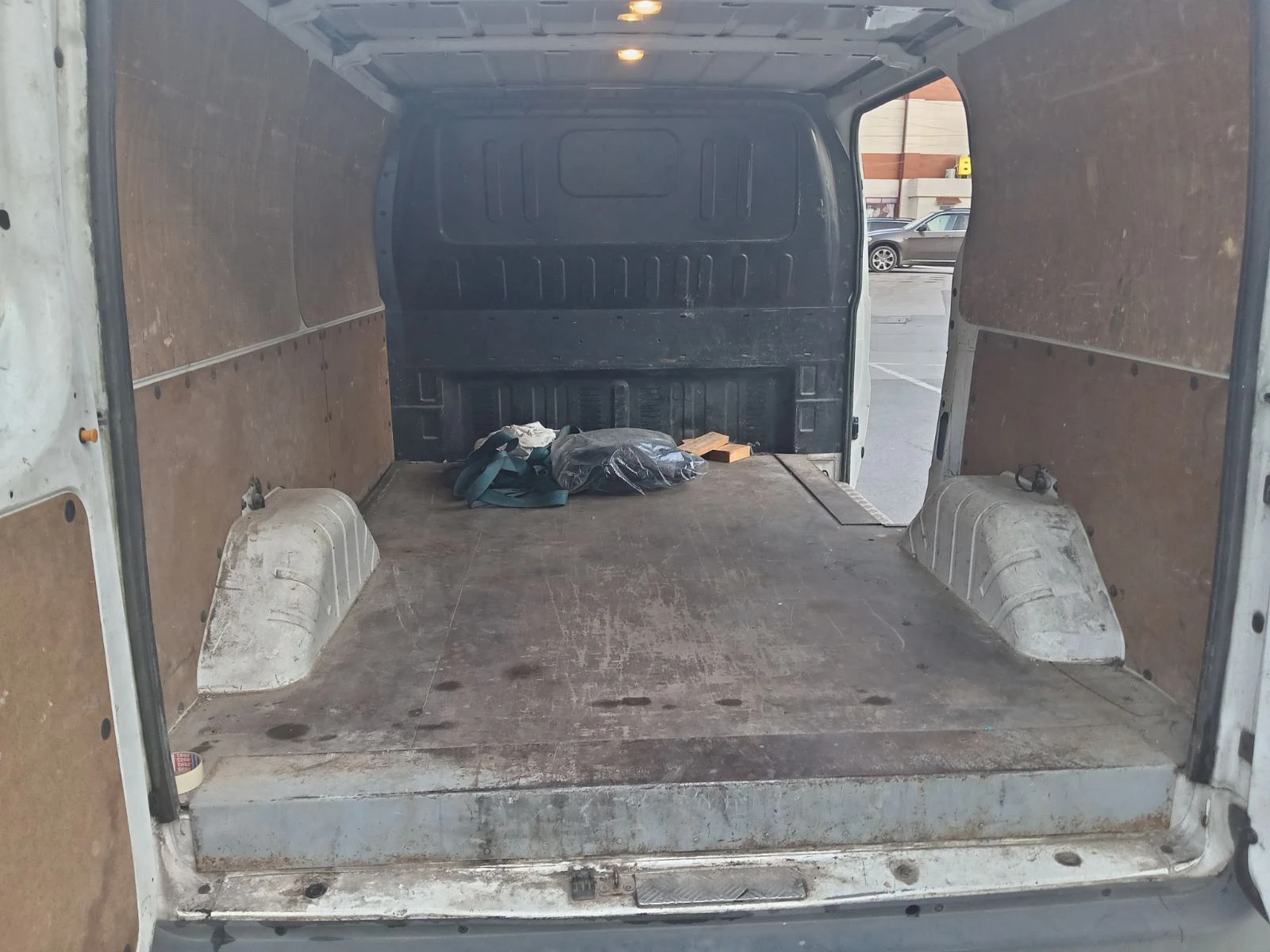Ford Transit 330S/85KW - изображение 9