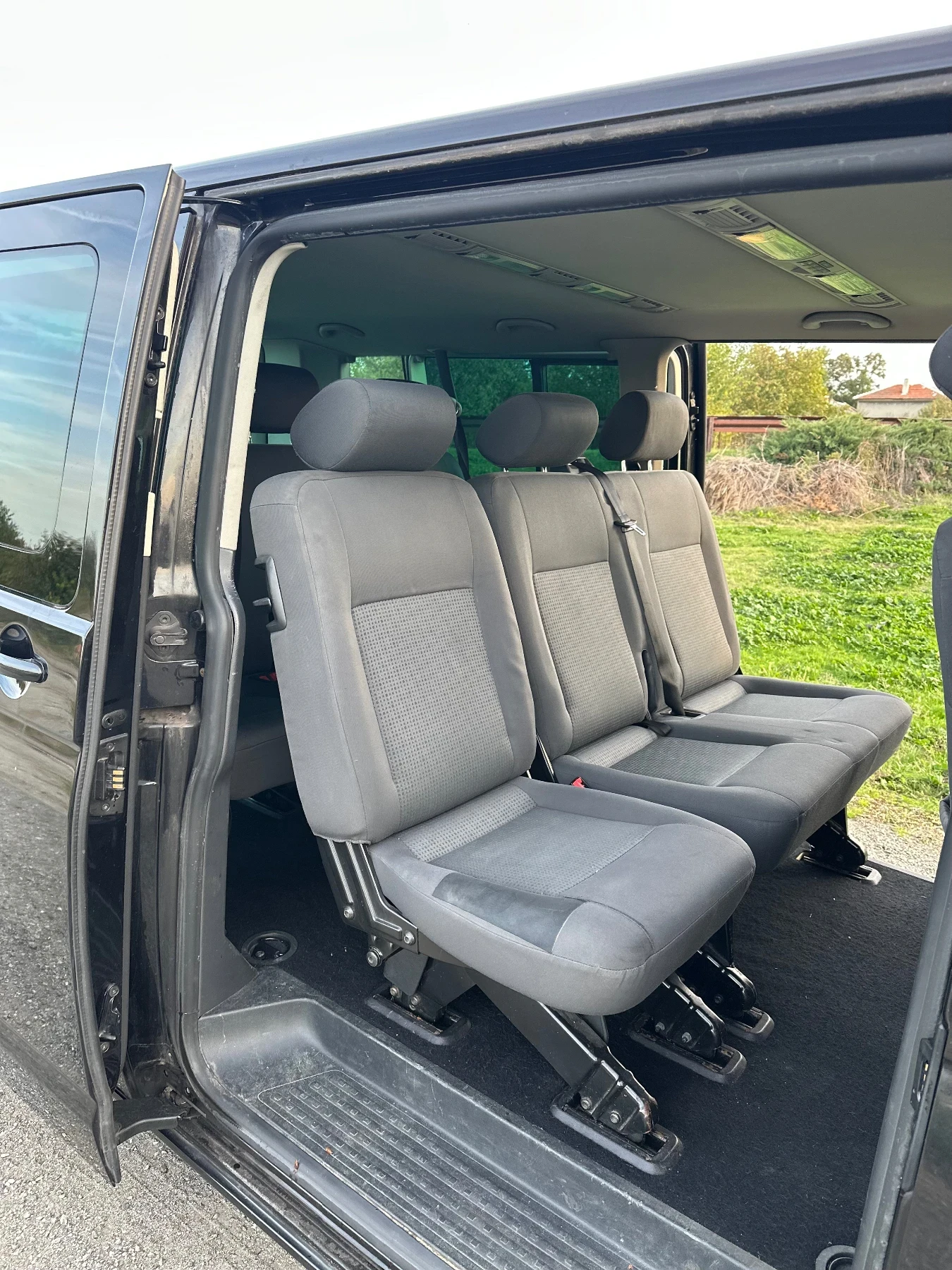 VW Caravelle 2.5TDI - изображение 8