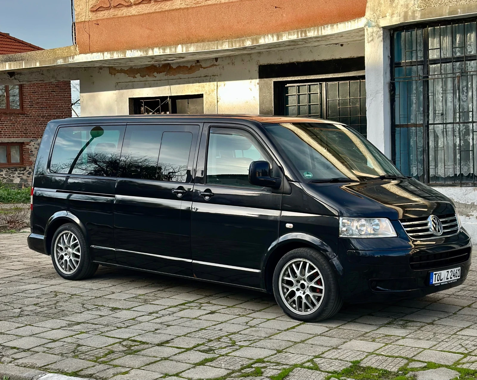 VW Caravelle 2.5TDI - изображение 2
